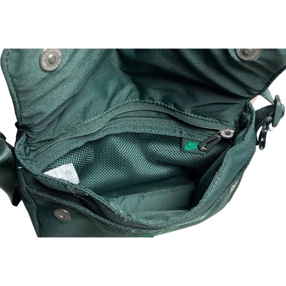 Nike Sportswear Futura Shoulder Bag Olive Green Adjustable Unisex CW9300-338 - Picture 5 of 9